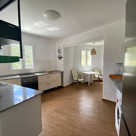 Casas Cuevas Tecen