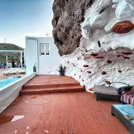 Casas Cuevas Tecen *