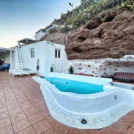 Casas Cuevas Tecen * Valsequillo de Gran Canaria